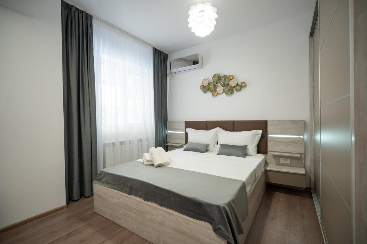 Moonlight Mamaia Apartments Exterior foto